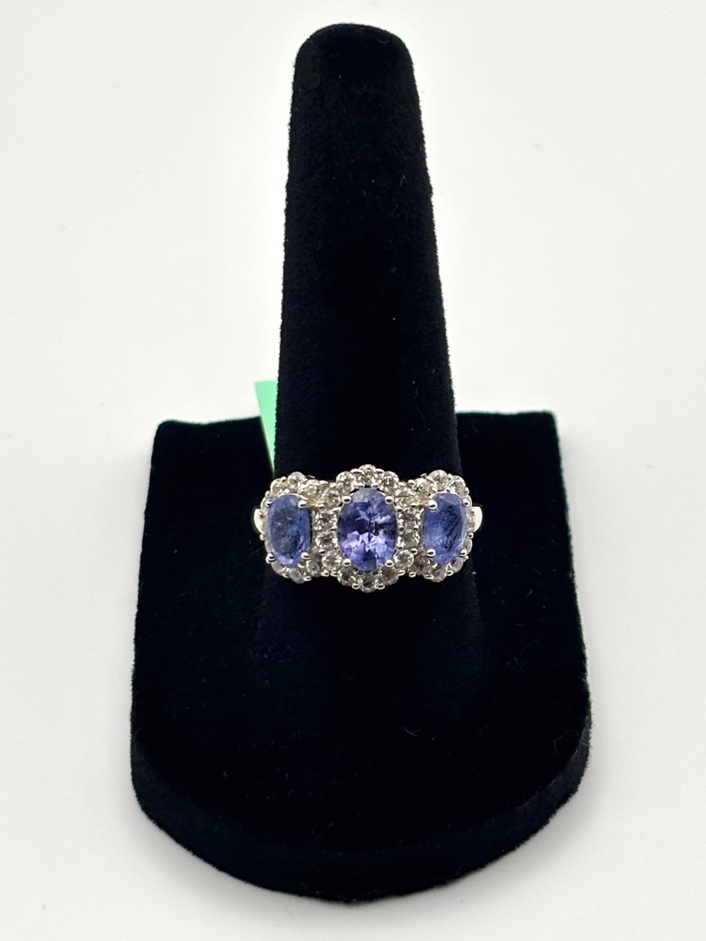 Tanzanite and white topaz ring (size 7)